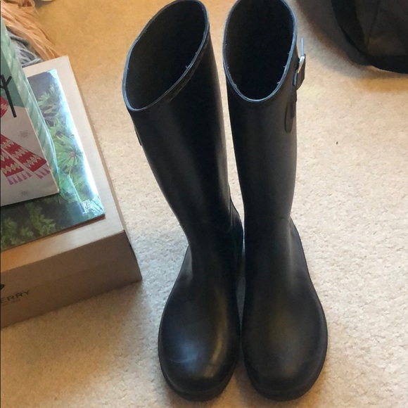 Black Kamik Olivia Rain Boots - Picture 2 of 3